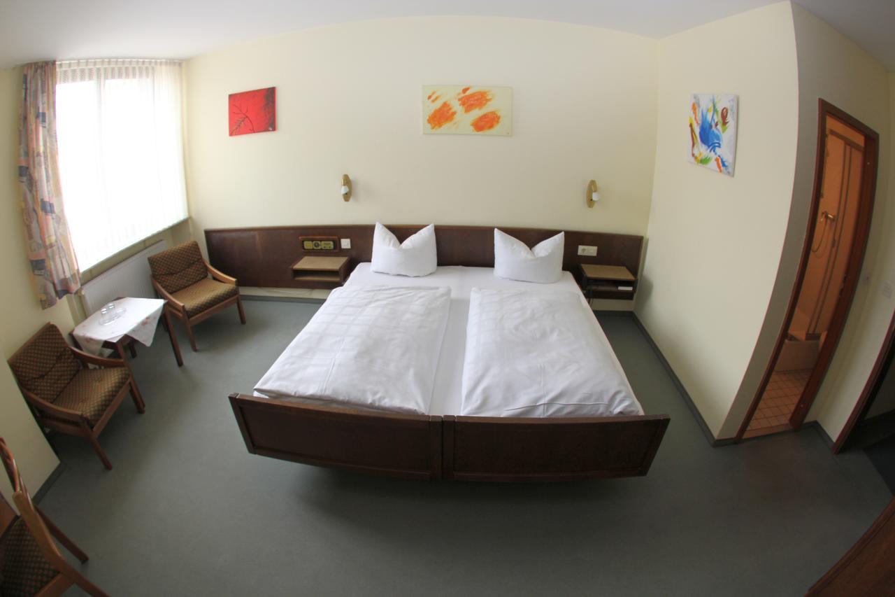 Zum Lowen Hotel Weiterstadt Zewnętrze zdjęcie